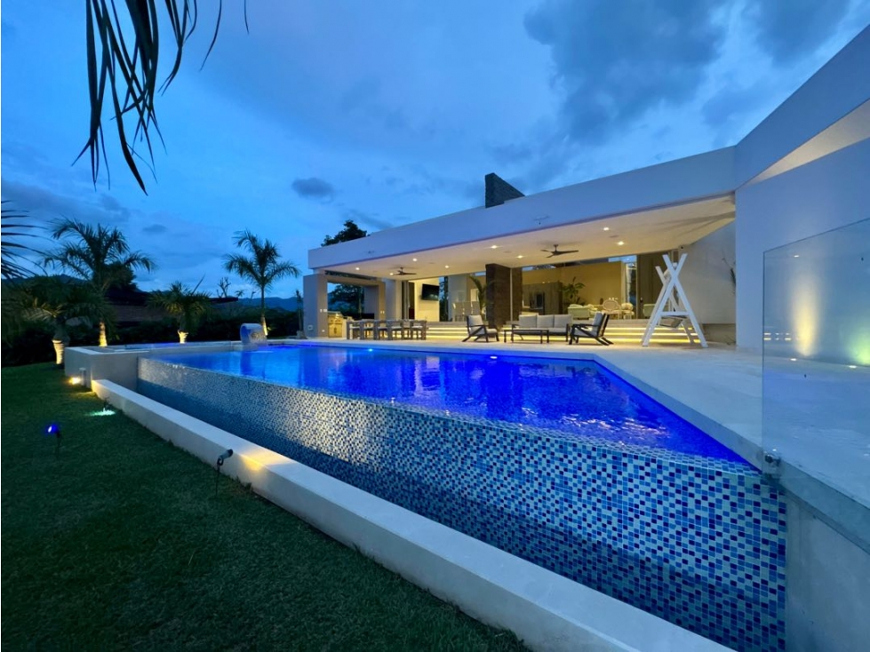 Venta de Casa de Lujo en Cerritos Pereira — foto 3