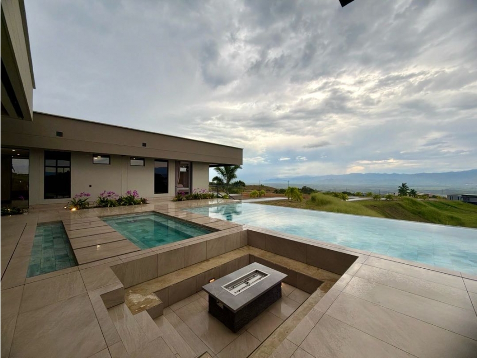 Venta de Casa de Lujo en Cerritos Pereira | Mountain View House — foto 6