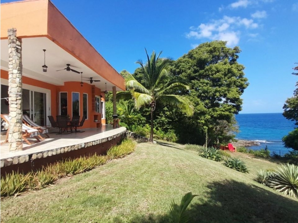 Casa de Playa en el Archipiélago de las Perlas -Isla Saboga (JAG) - 1