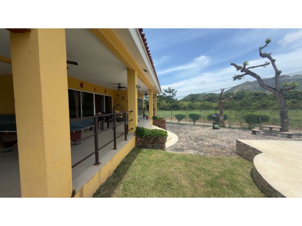 VENTA DE ESPECTACULAR CASA DE PLAYA LA COLONIA PUNTA CHAME 1621M2 JJ — foto 2