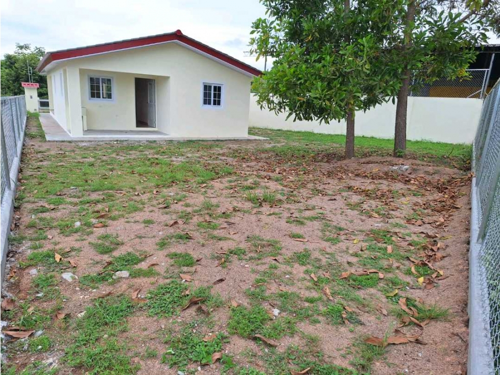 VENTA DE CASA A MINUTOS DE LA PLAYA EN SANTA CLARA - 2