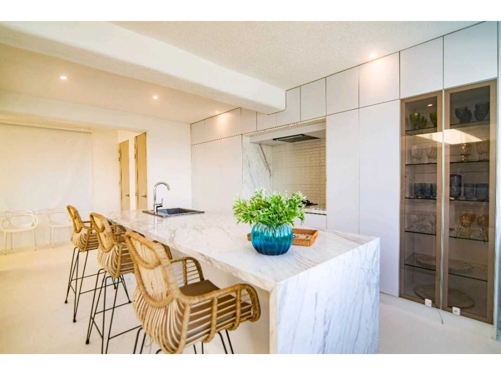 VENTA DE CASA DE TRES NIVELES EN PUNTA CANGREJO VISTA AL MAR - 6