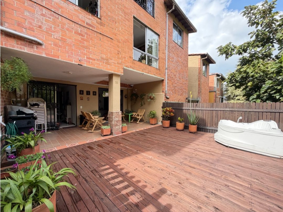 VENTA CASA FAMILIAR EN LAS ANTILLAS ENVIGADO | CONJUNTO CERRADO