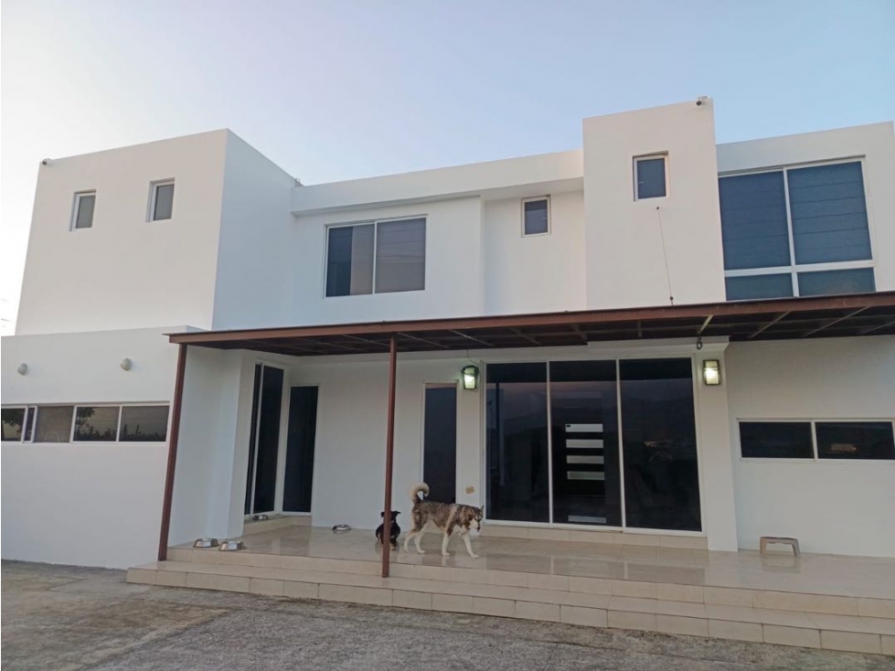 Casa en venta en Montecristi-Manabí. - 1