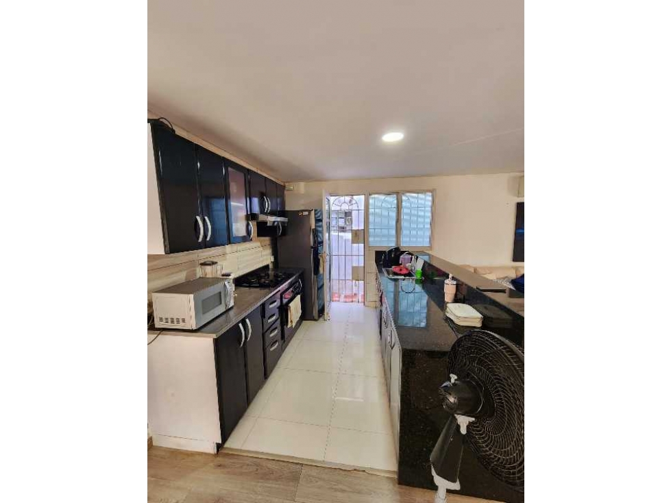 VENTA DE CASA DOS NIVELES EN PARAISO — foto 6