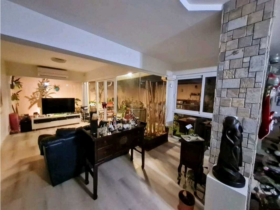VENTA DE CASA DUPLEX EN ALBROOK, GREEN VALLEY 201M2 JP - 2
