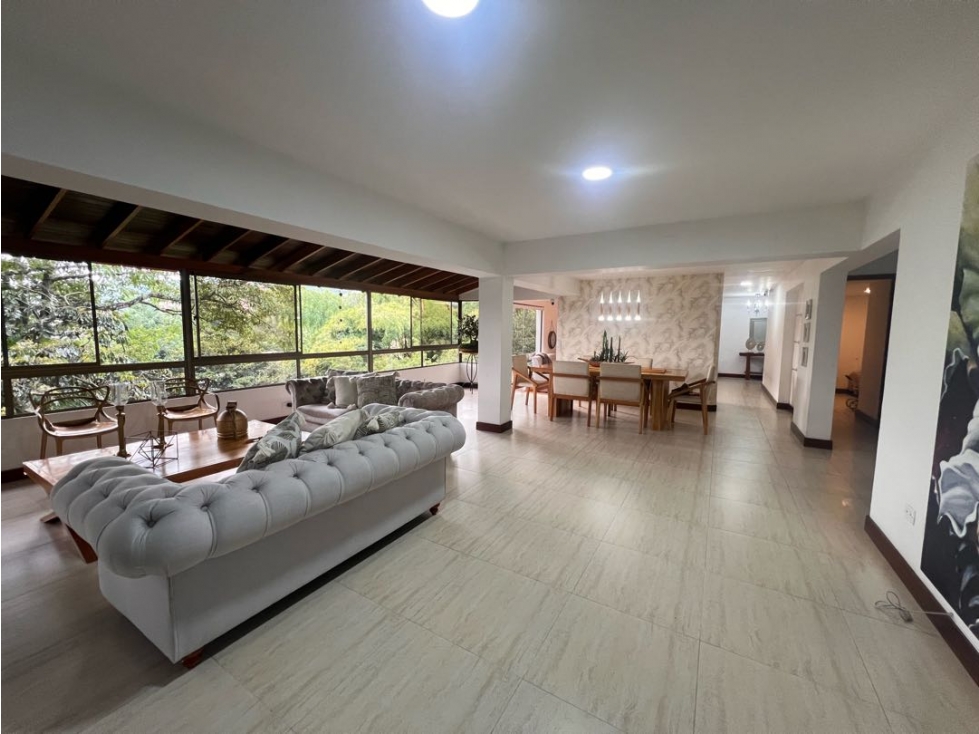 Venta de casa El Poblado La Calera