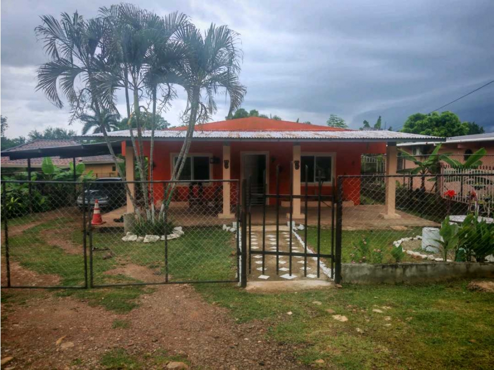 VENTA DE CASA EN AGUADULCE COCLÉ