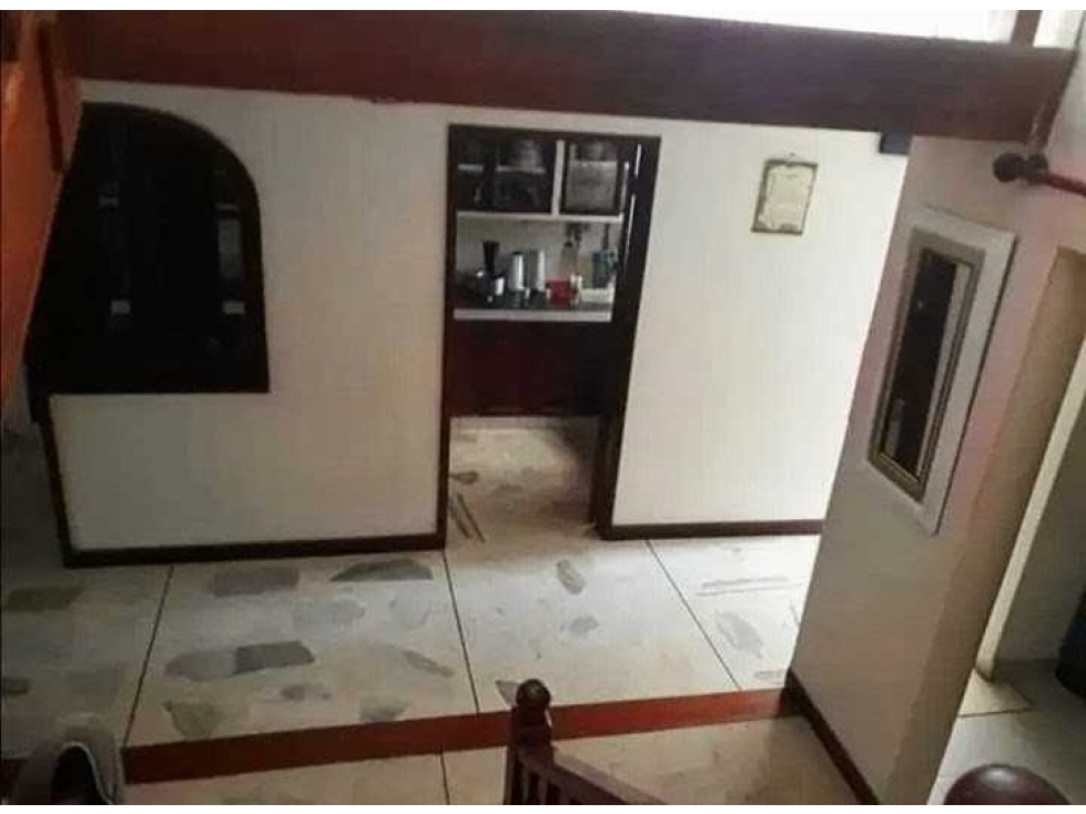 VENTA DE CASA EN ALFOSO LOPEZ T.P - 6