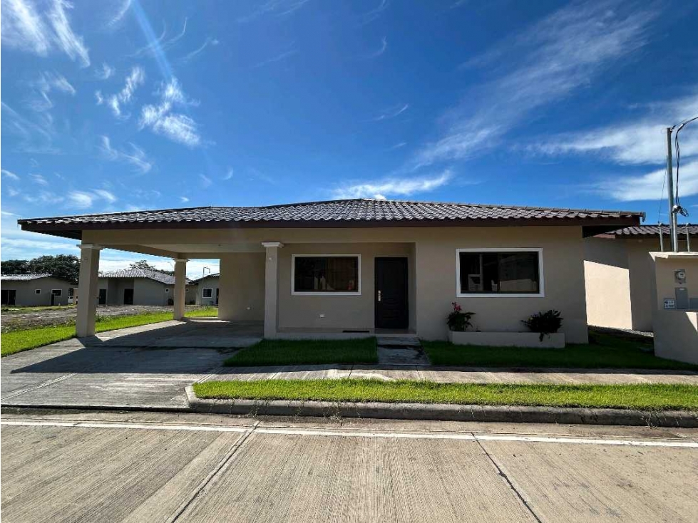 VENTA DE CASA EN ALGARROBOS 2R
