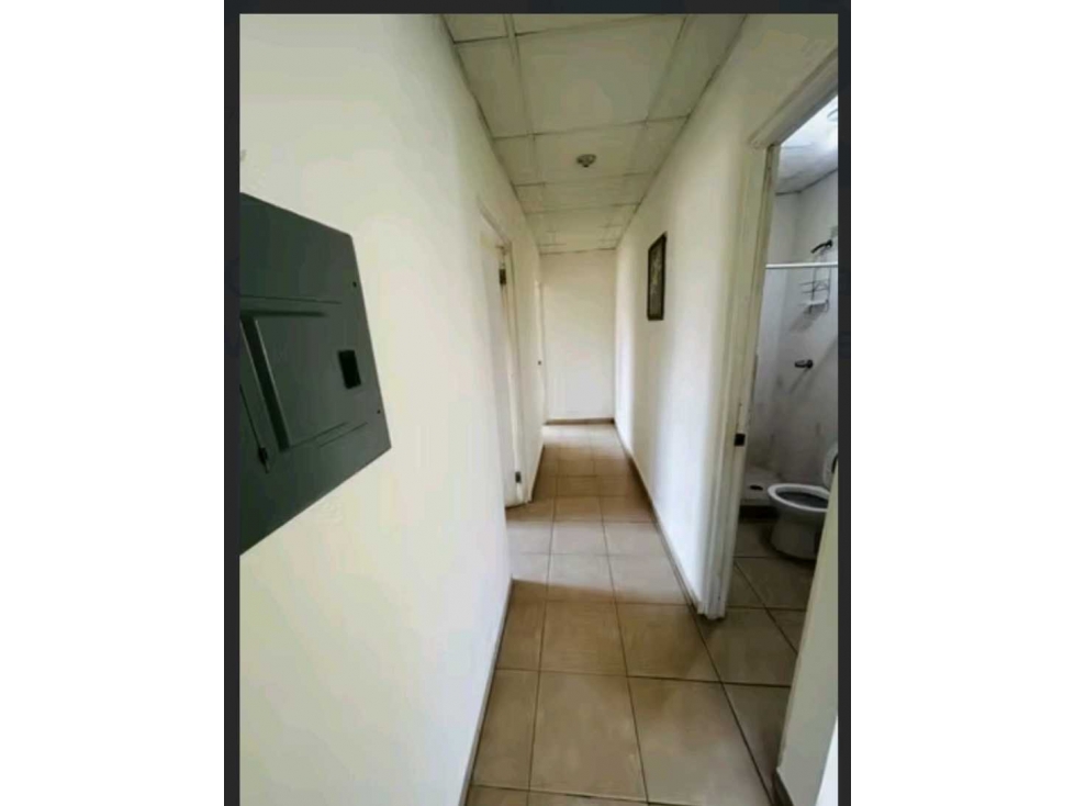 VENTA DE CASA EN ALGARROBOS 3R CERCADA — foto 5