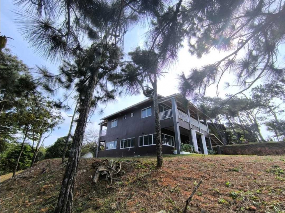 Venta de Casa en Altos de Cerro Azul — foto 2