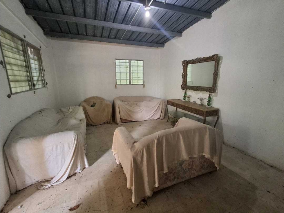 Venta de casa en Altos de Cerro Azul - 5