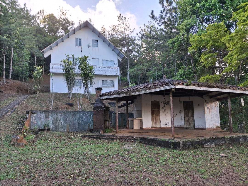 Venta de casa en Altos de Cerro Azul — foto 4