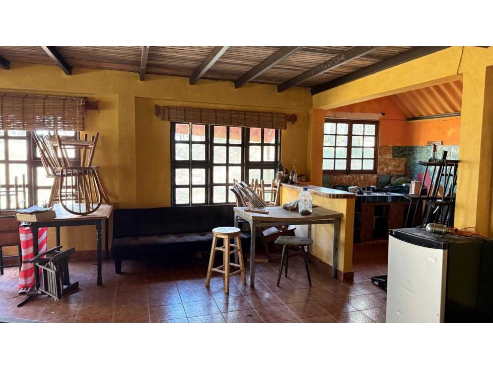 Venta de casa en Altos de Cerro Azul — foto 4
