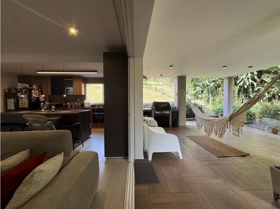 VENTA DE CASA EN ALTOS DE EL POBLADO — foto 6
