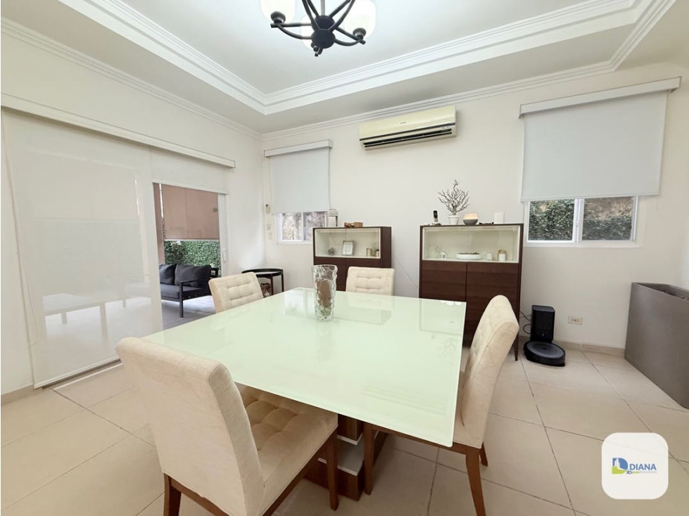 Venta de Casa en Altos de Panamá — foto 4