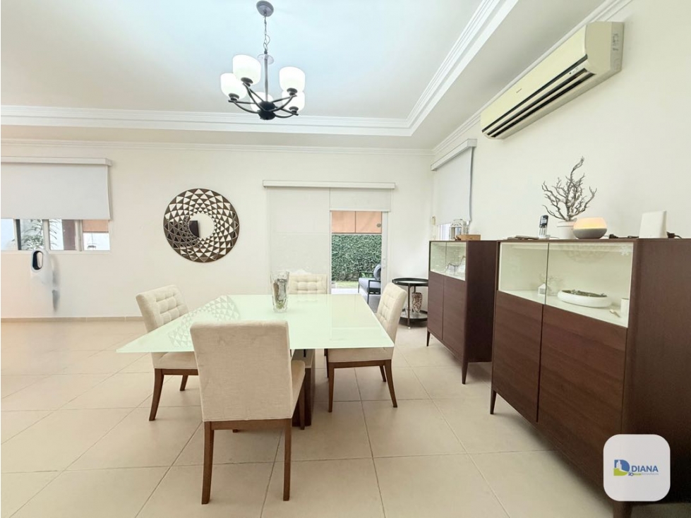 Venta de Casa en Altos de Panamá — foto 5