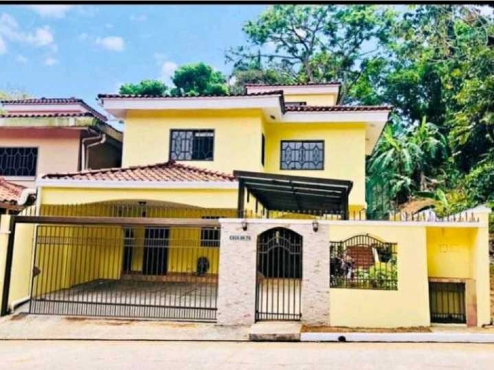 Venta de casa en Ancón