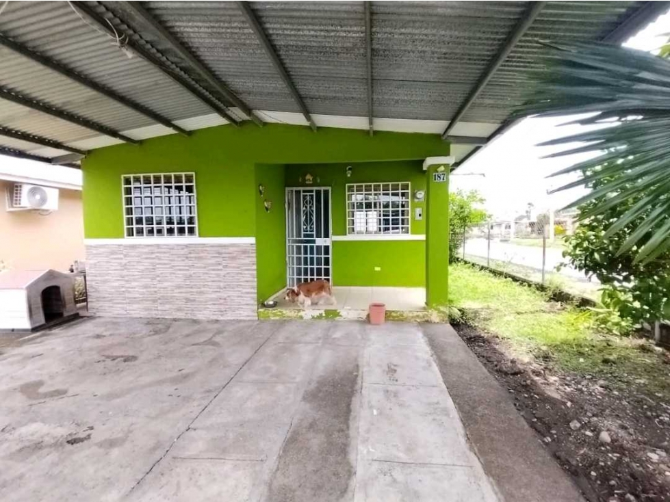 VENTA DE CASA EN BAGALA COMPLETAMENTE CERCADA EN ESQUINA - 4