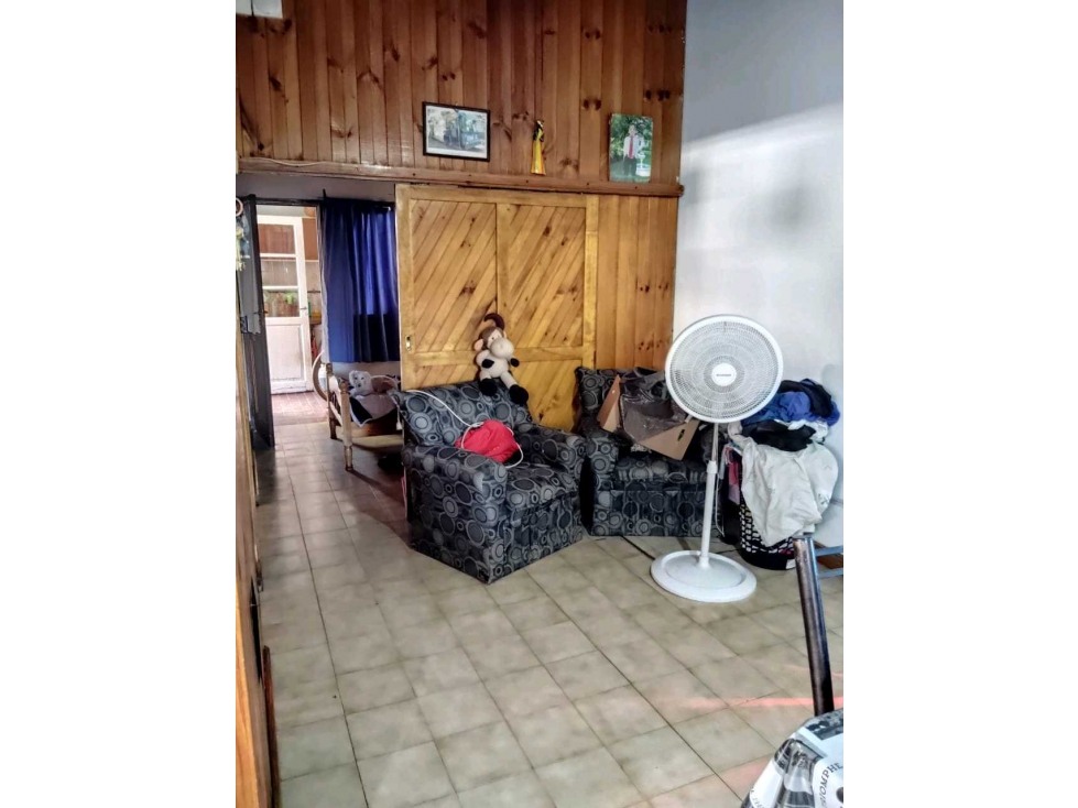 VENTA DE CASA EN BARRIO AERONAÚTICA, LAS HERAS- MZA. — foto 4