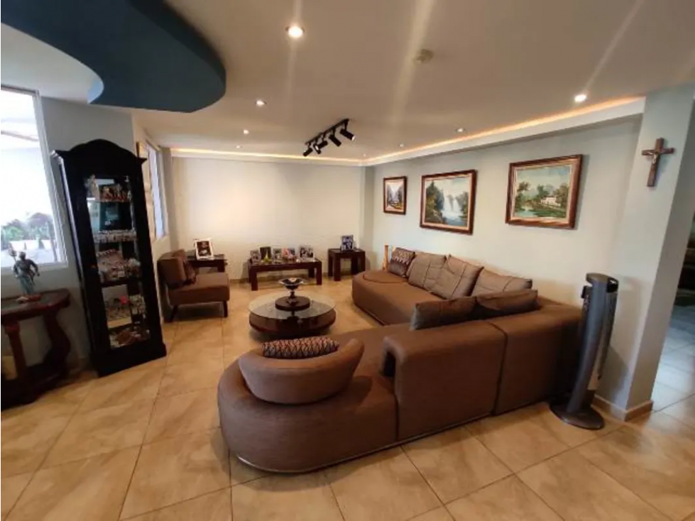 Venta de Casa en Villa de las Fuentes, Betania — foto 3