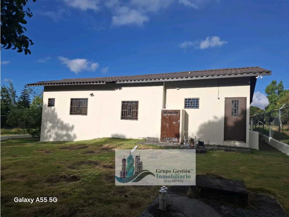 VENTA DE CASA EN ALTO BOQUETE 600 METROS CERCADA COMPLETAMENTE — foto 3