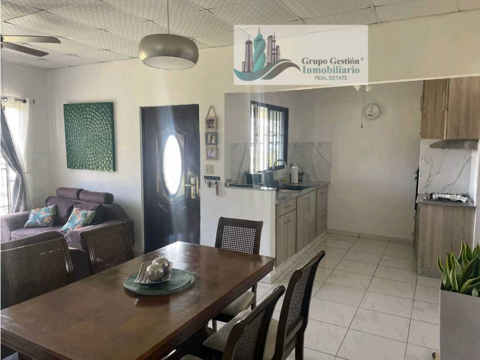 VENTA DE CASA EN BOQUETE. DE 1,000 METROS COMPLETAMENTE CERCADA - 5