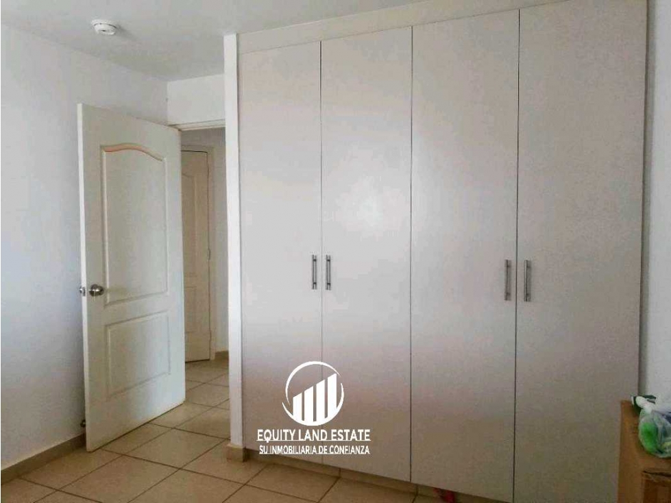 VENTA DE CASA EN BRISAS DEL GOLF ARRAIJAN - 3