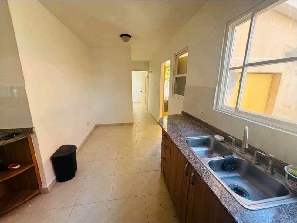 VENTA DE CASA EN BRISAS DEL GOLF - VILLAS DEL GOLF II - VACIA — foto 3
