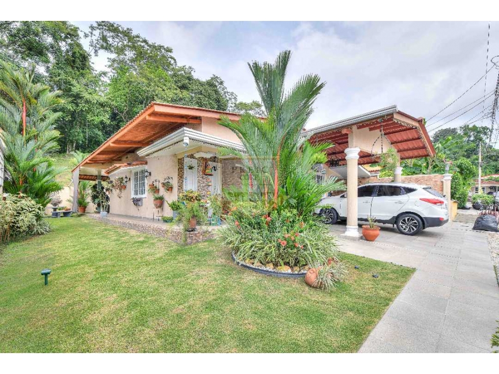 VENTA DE CASA EN BRISAS DEL GOLF EN CIRCUITO CERRADO - 1