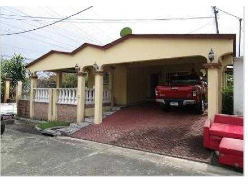 VENTA DE CASA EN BRISAS DEL GOLF EN CIRCUITO CERRADO