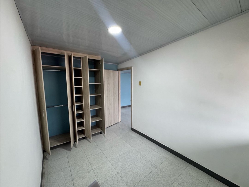 VENTA DE CASA EN CALARCA 5 MINUTOS DEL PARQUE PRINCIPAL — foto 6