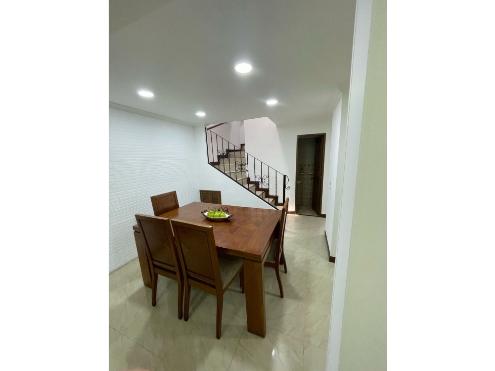 Venta de casa en Calazans unidad cerrada — foto 4