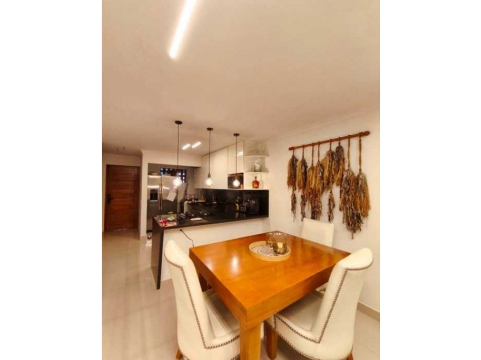 VENTA DE CASA EN ENVIGADO, SECTOR CAMINO VERDE. - 4