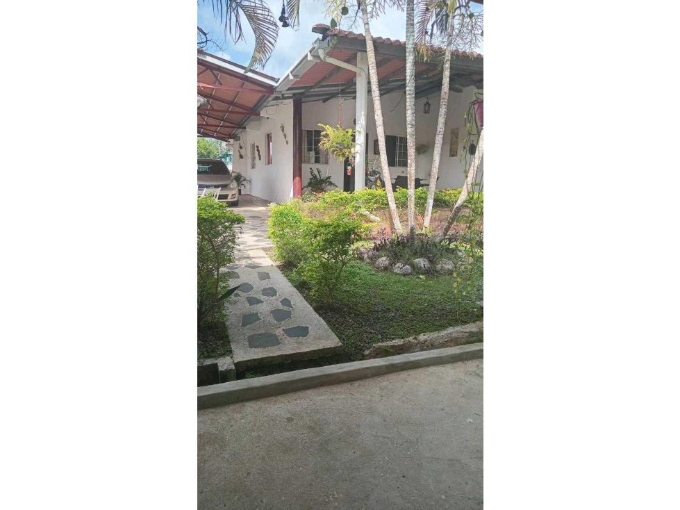 VENTA DE CASA EN CAPIRA BARRIADA VILLA VANESA A PRECIO UNICO 800M2 — foto 3