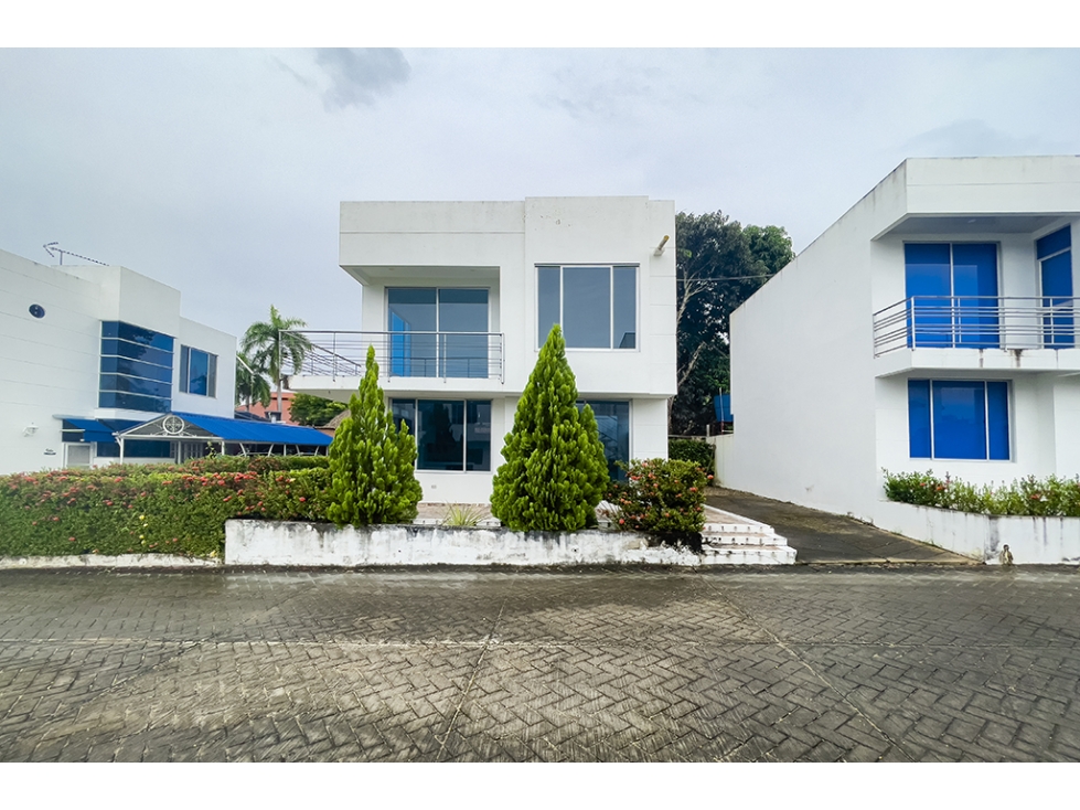 Venta de Casa Con DESCUENTO en Carmen de Apicalá Tolima — foto 2