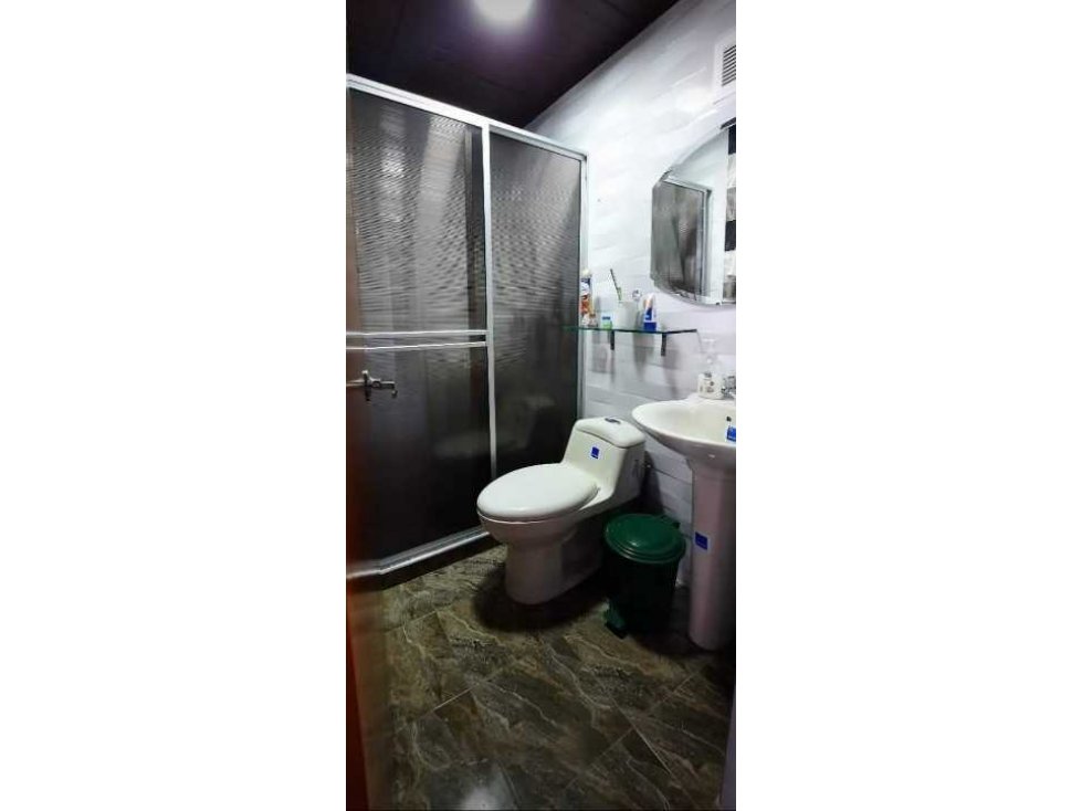 VENTA DE CASA RENTABLE EN KENNEDY CARVAJAL — foto 6