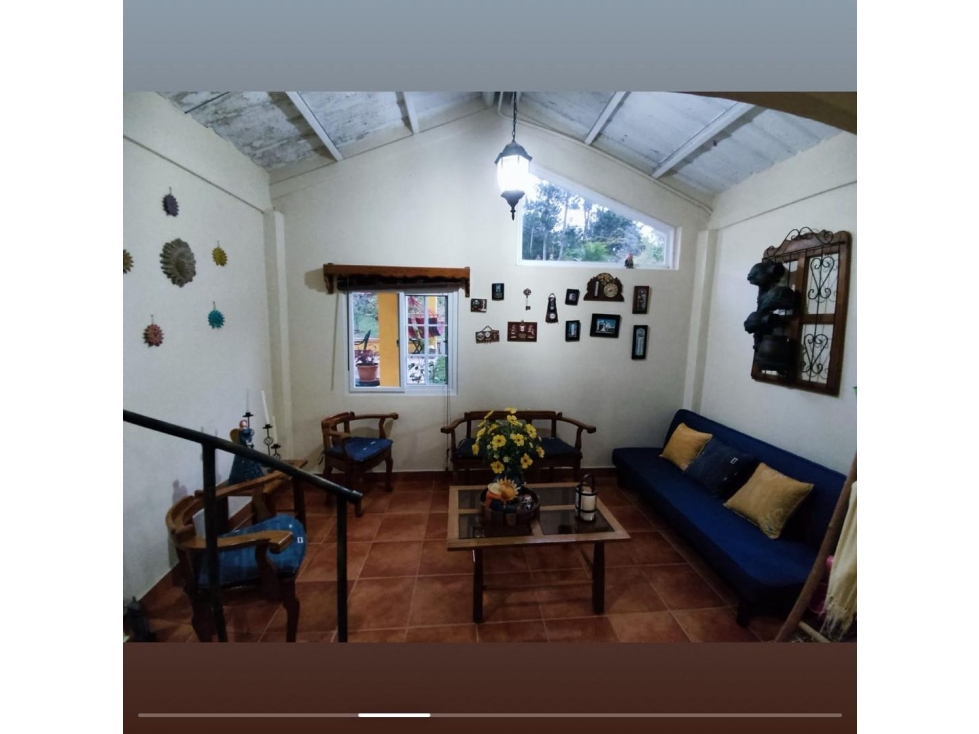 VENTA DE CASA EN CERRO AZUL - 2