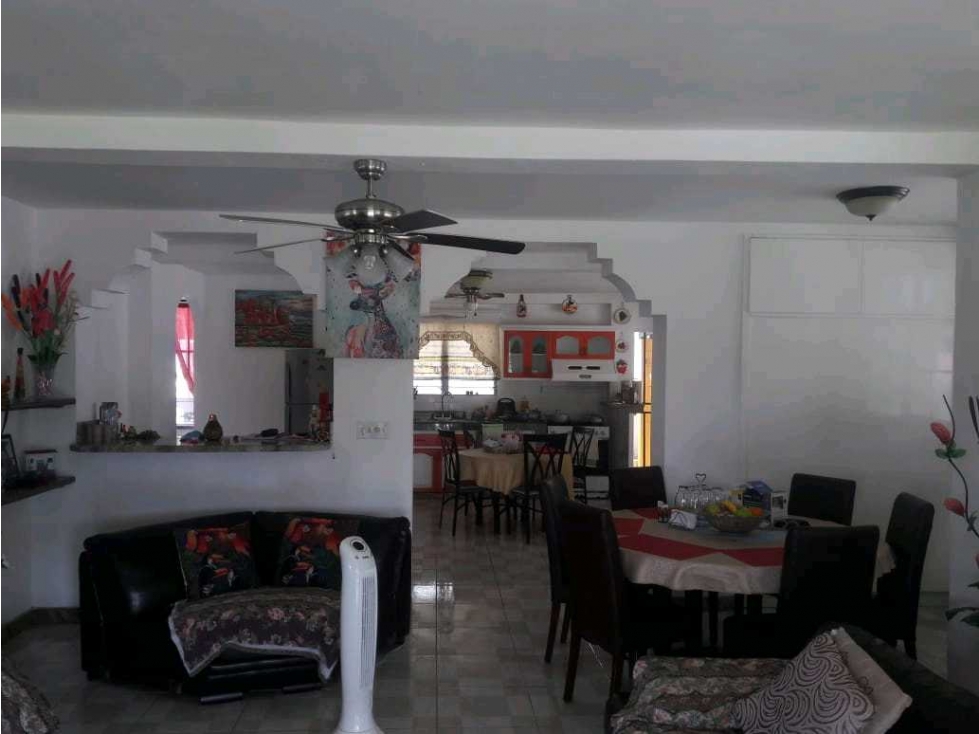 VENTA DE CASA EN CHAME, FRENTE A LA PANAMERICANA, IDEAL PARA NEGOCIO — foto 5