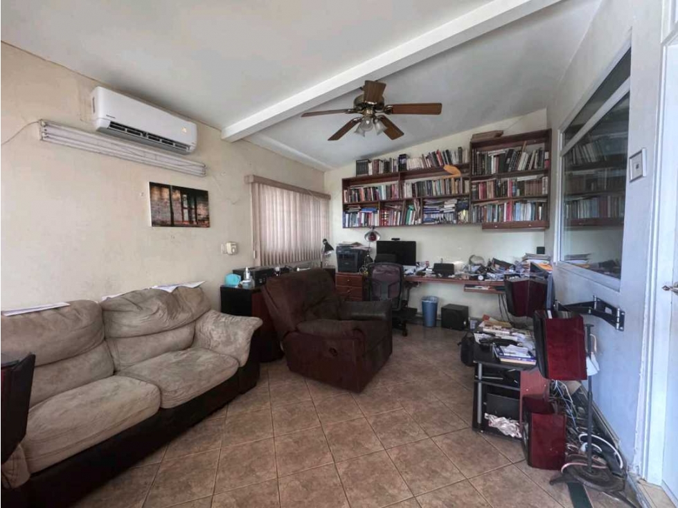 Venta de Casa en Chanis Parque Lefevre — foto 4
