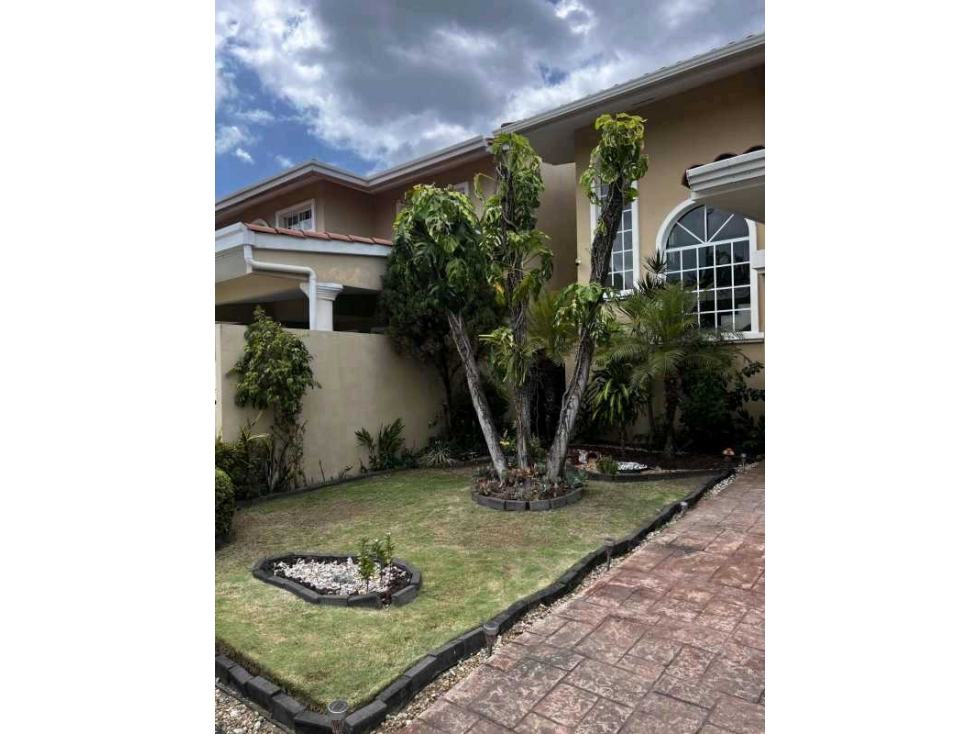 VENTA DE CASA EN CHANIS RESIDENCIAL CASTEL NOVO 280 JP — foto 4