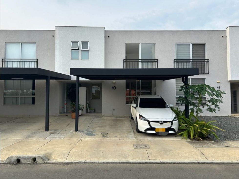 VENTA DE CASA EN CIUDAD COUNTRY, JAMUNDI 673.