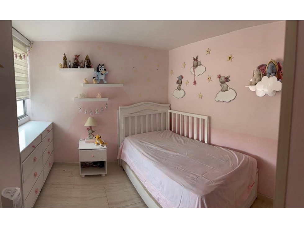 VENTA DE CASA EN CIUDAD COUNTRY, JAMUNDI 679. — foto 3