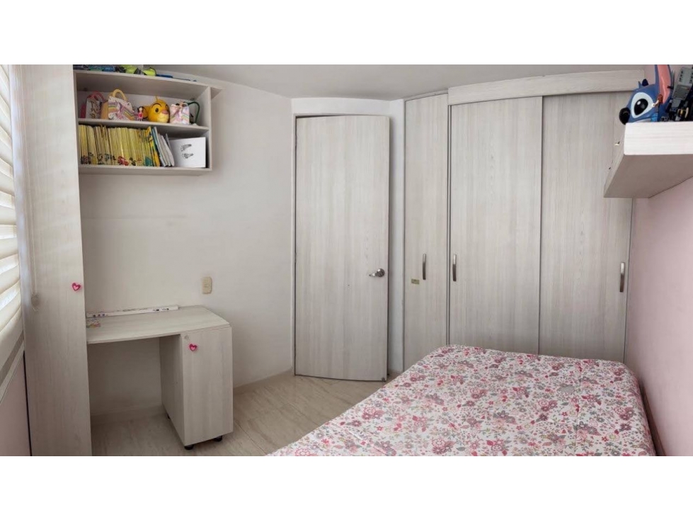 VENTA DE CASA EN CIUDAD COUNTRY, JAMUNDI 679. — foto 5