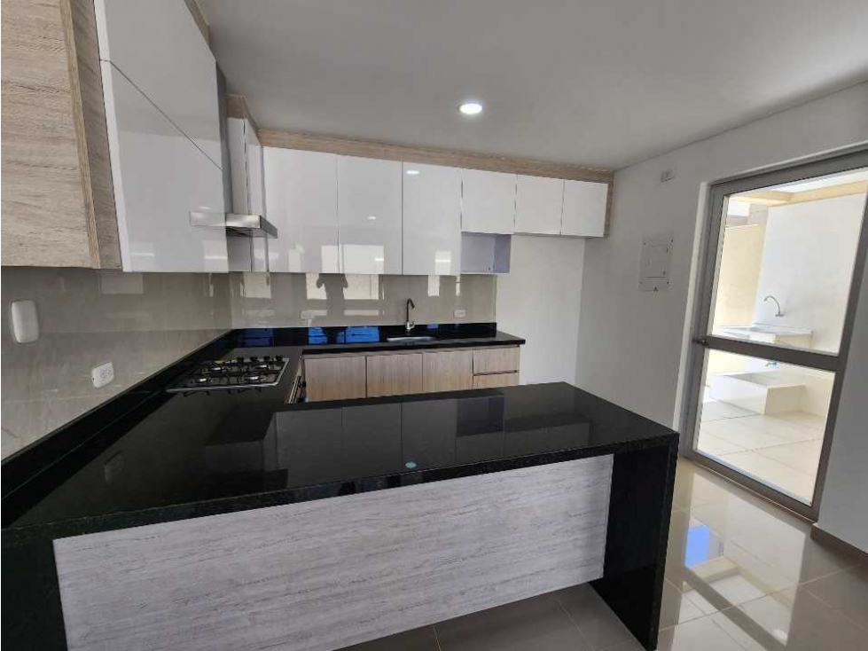 VENTA DE CASA EN CIUDAD JARDIN (NUEVA) — foto 5