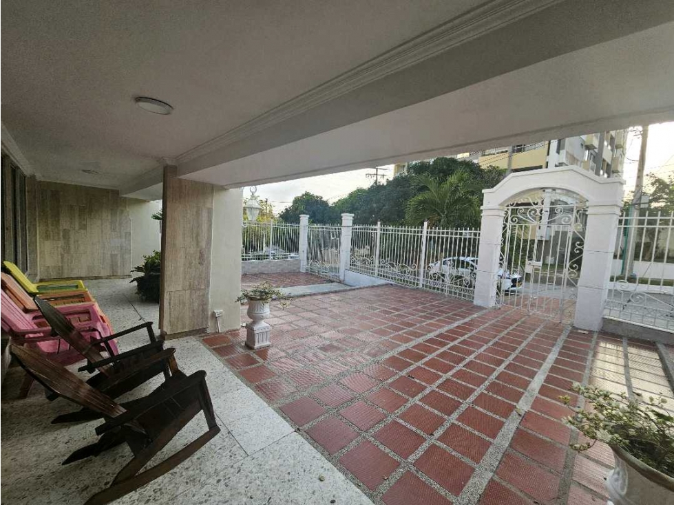 VENTA DE CASA EN CIUDAD JARDIN — foto 2