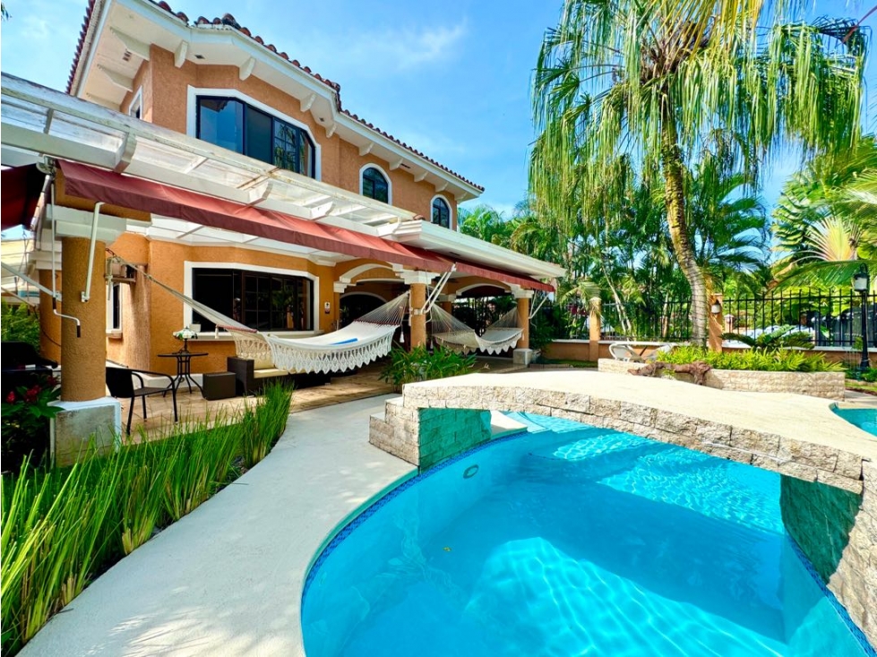 Venta de Casa en Clayton Village, Clayton
