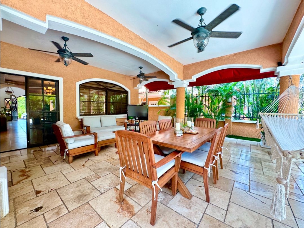 Venta de Casa en Clayton Village, Clayton — foto 6