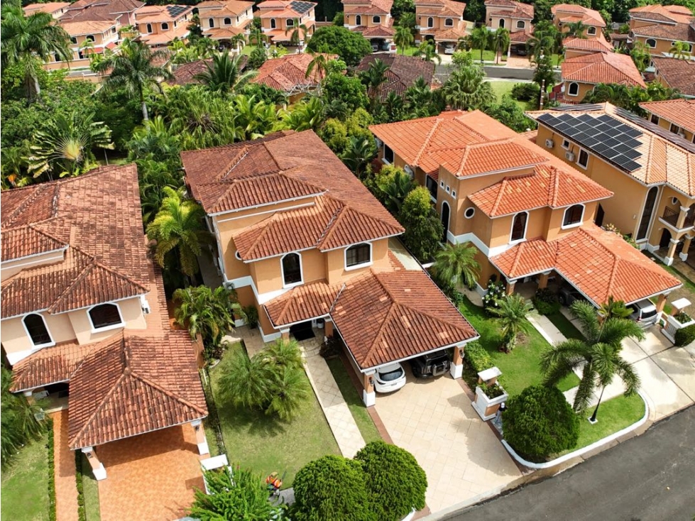 Venta de Casa en Clayton Village, Clayton